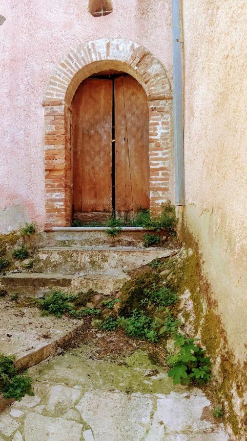 Le Origini Casa In Borgo Tipico Lucano Trivigno 外观 照片